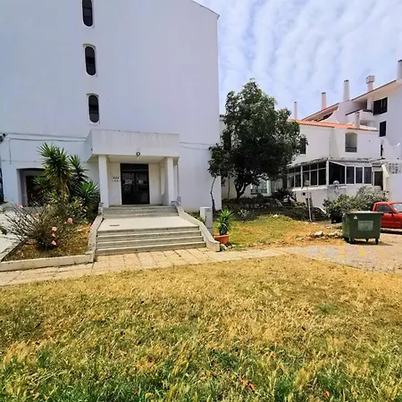 Lägenhet Vilanova, T0 - Modern Flat At Oura On The Strip With Balcony With View To The Pool, Pool Access, Lift And Air Conditioning Albufeira