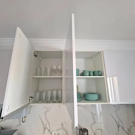 Lägenhet Vilanova, T0 - Modern Flat At Oura On The Strip With Balcony With View To The Pool, Pool Access, Lift And Air Conditioning Albufeira