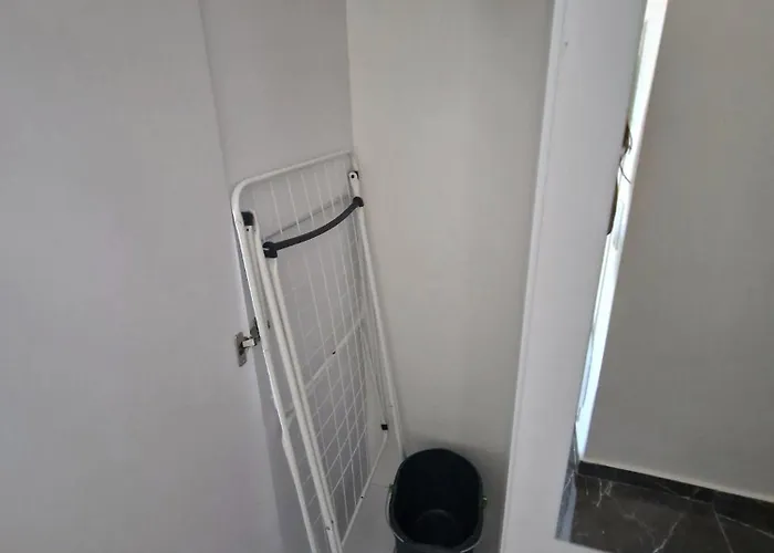 Vilanova, T0 - Modern Flat At Oura On The Strip With Balcony With View To The Pool, Pool Access, Lift And Air Conditioning * Albufeira